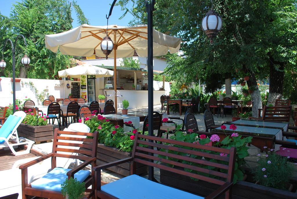 Myra Hotel Dalyan Bagian luar foto