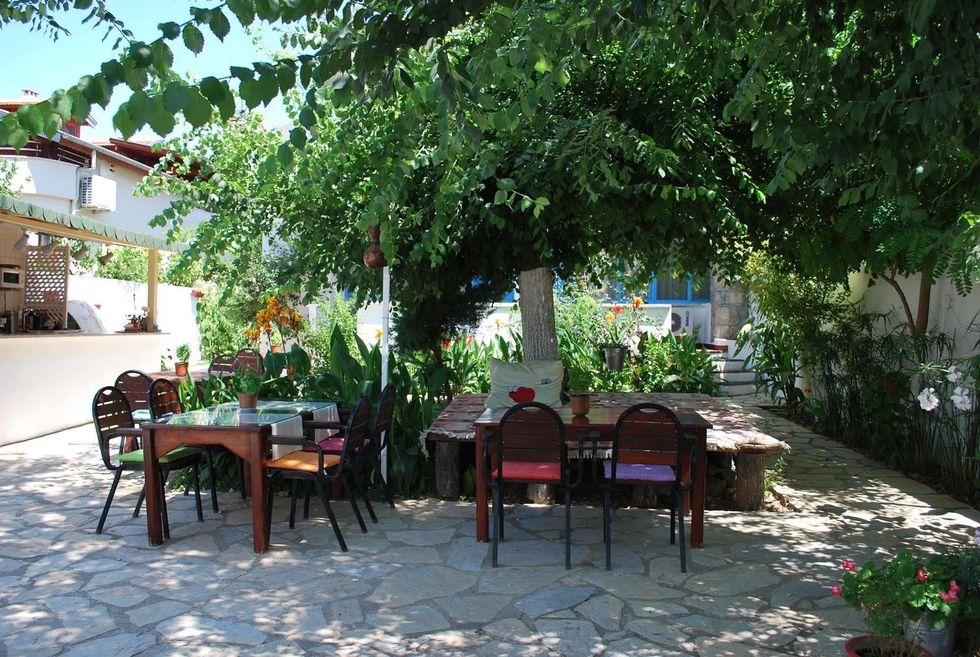Myra Hotel Dalyan Bagian luar foto