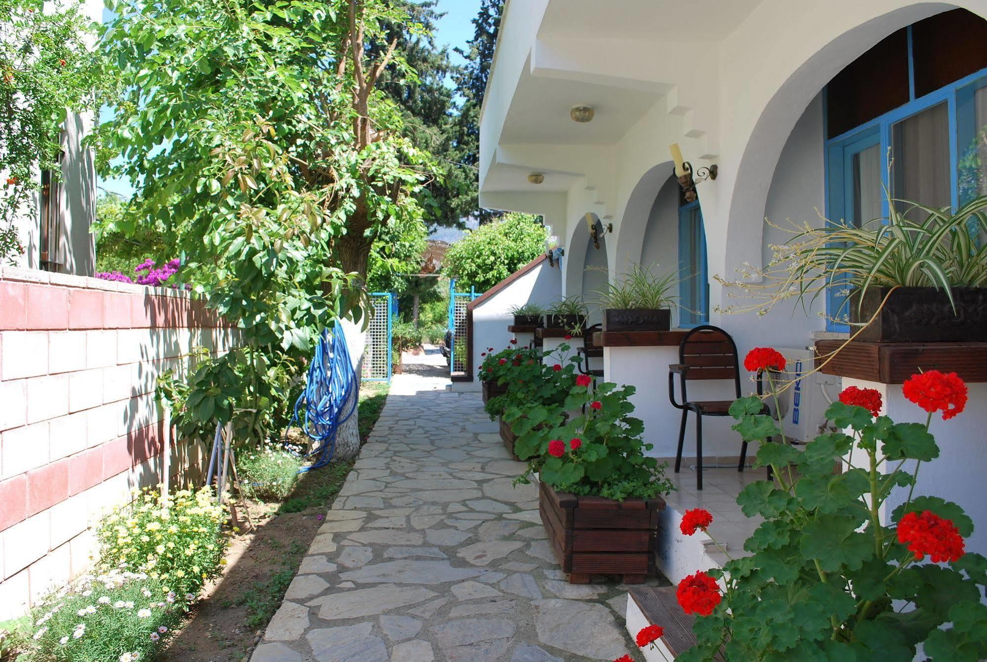 Myra Hotel Dalyan Bagian luar foto